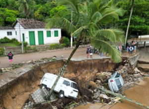 Число погибших из-за ливней и оползней в Бразилии выросло до 44